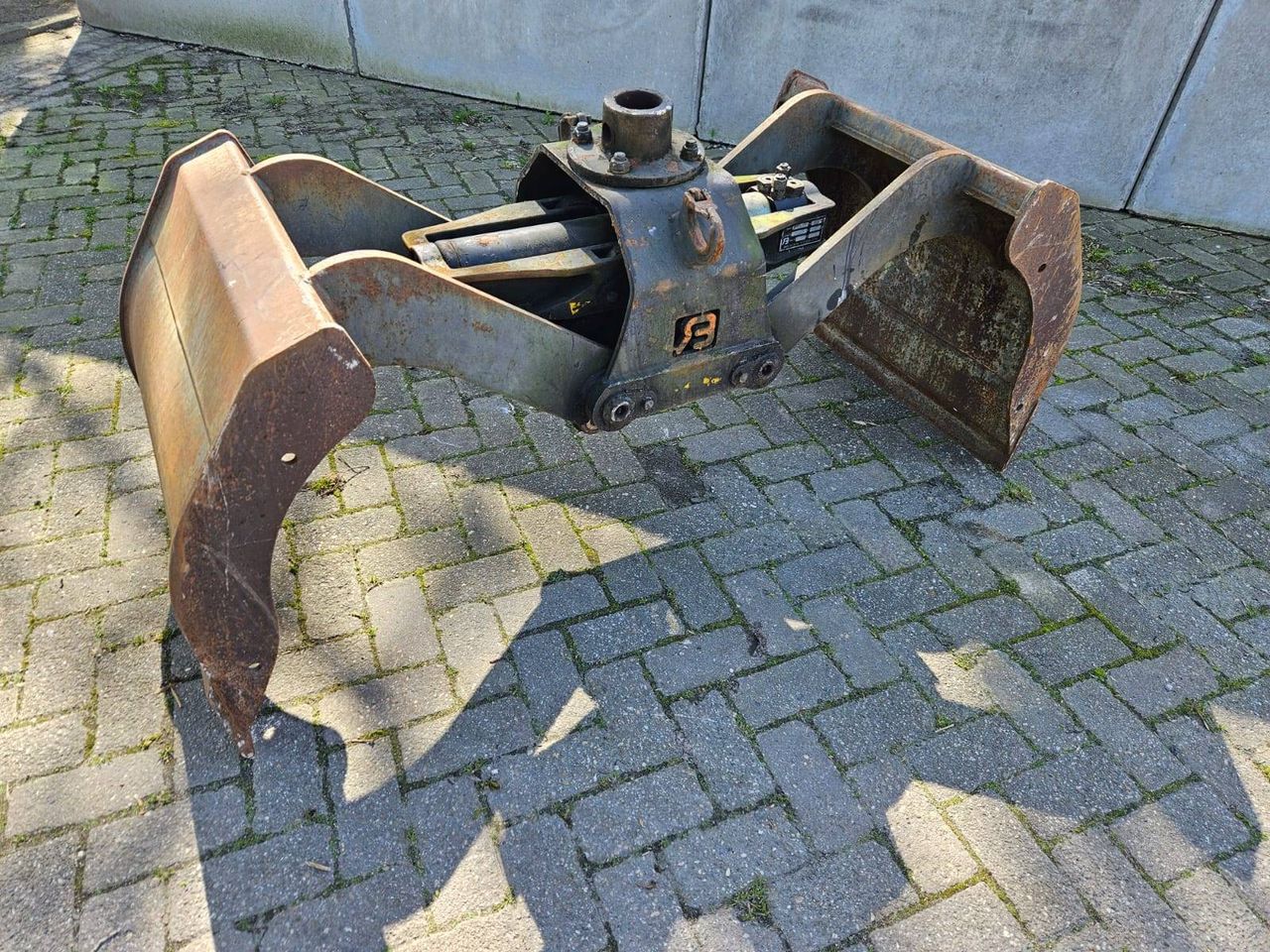 Scale cutter/squeeze cat Bakker ABOX65 60cm 2008