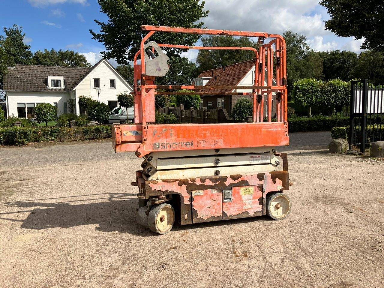Scissor Lift Snorkel S3215P