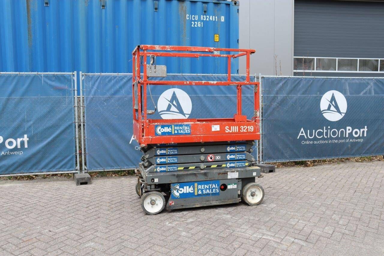 Scissor lift SJIII3219 Electric 227kg 7.62m 2016