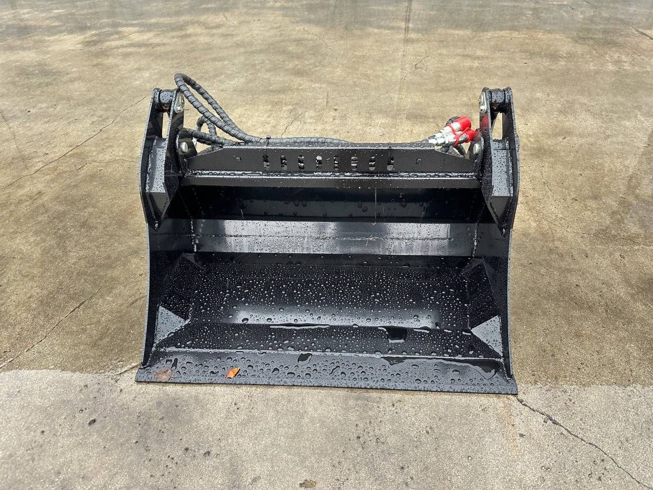 Excavator bucket GIYI XKH39 2025 New 4 in 1 for skid steer loader