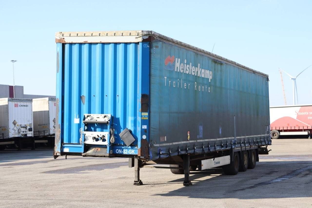 Curtainsider trailer Krone SD 2014