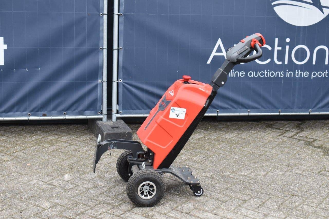 Pedestrian tractor Linde M13