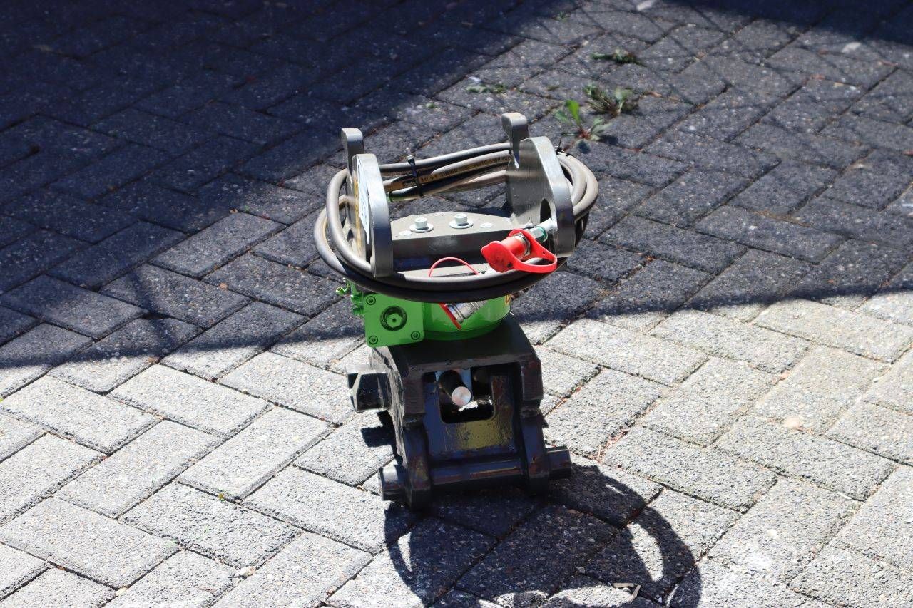Adattatore rotante Cw05 con commutatore meccanico Wacker Neuson 2023