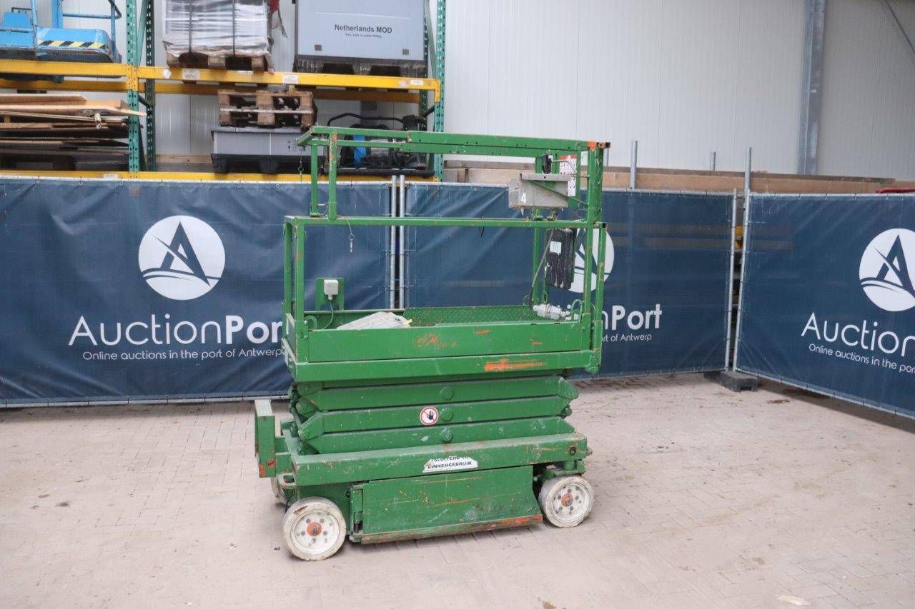 Scissor Lift Skyjack SJ III 3219 Electric 7.8m 2010