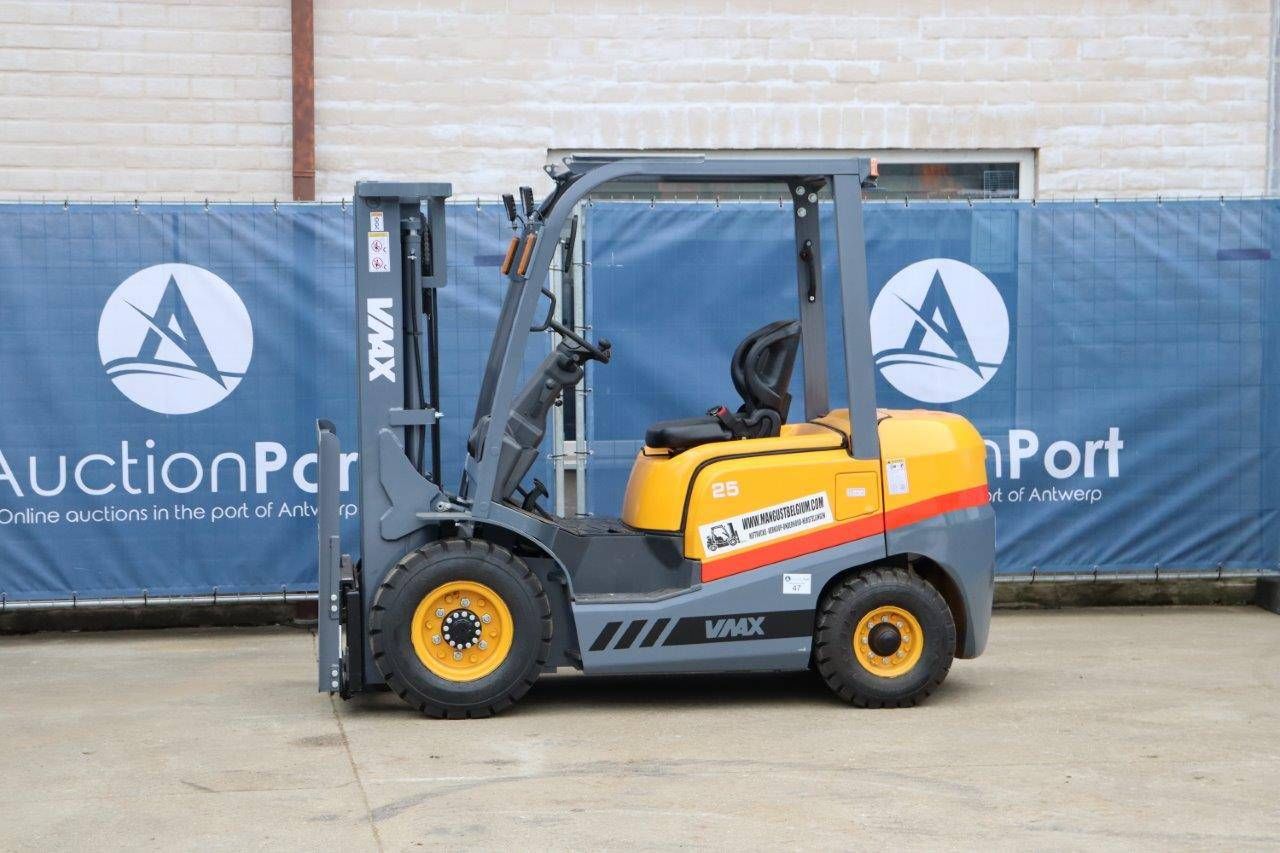 Forklift VMAX CPCD25 Diesel 2500kg New