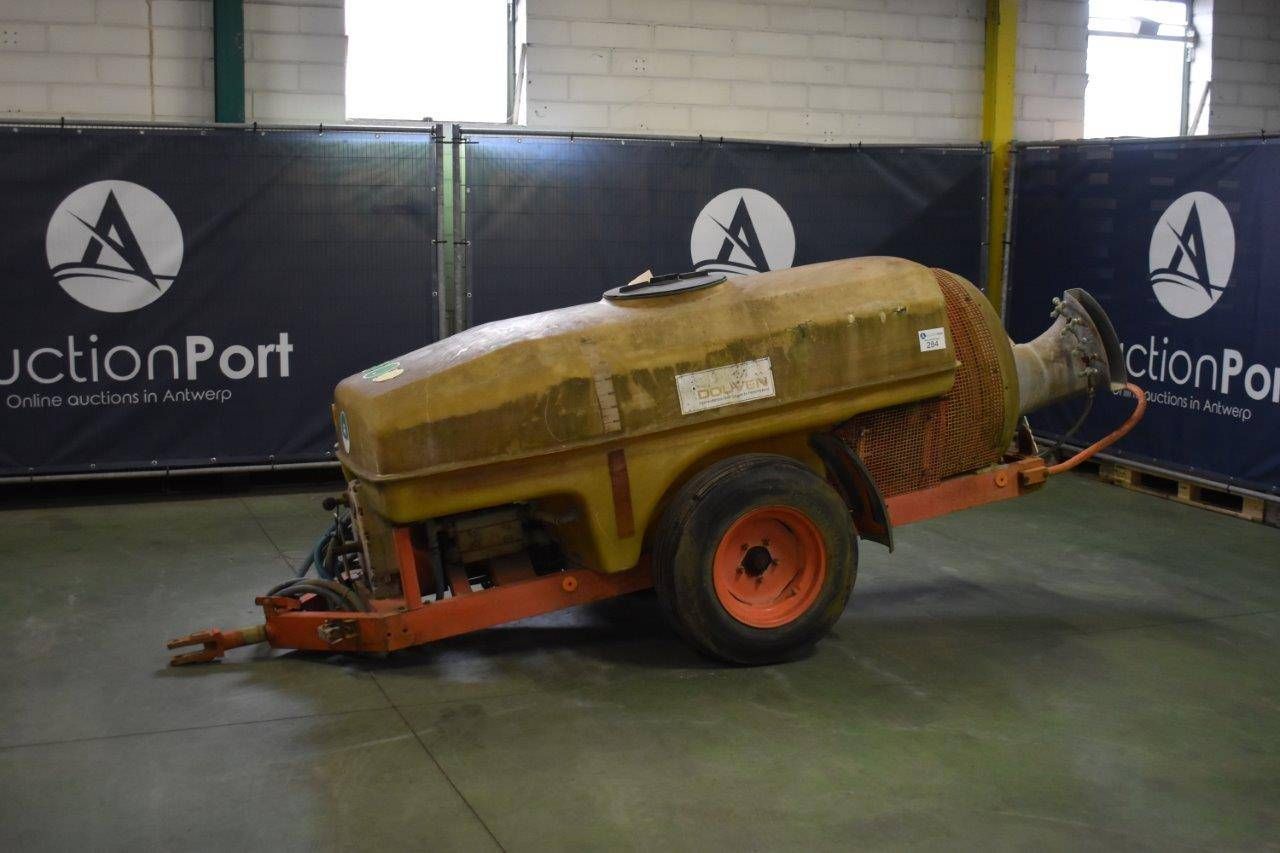 Spraying machine Douven
