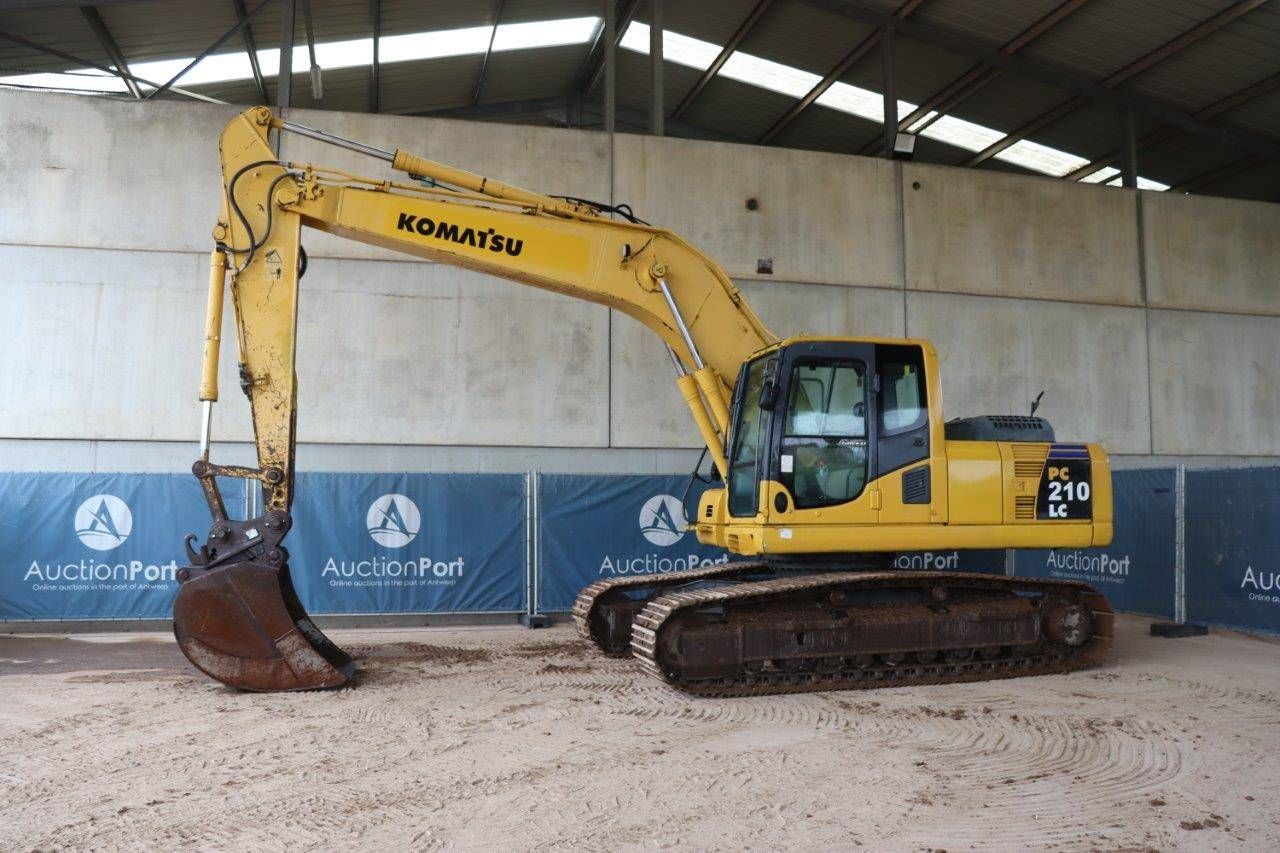 Crawler excavator Komatsu PC210LC-8 Diesel 150hp 2006