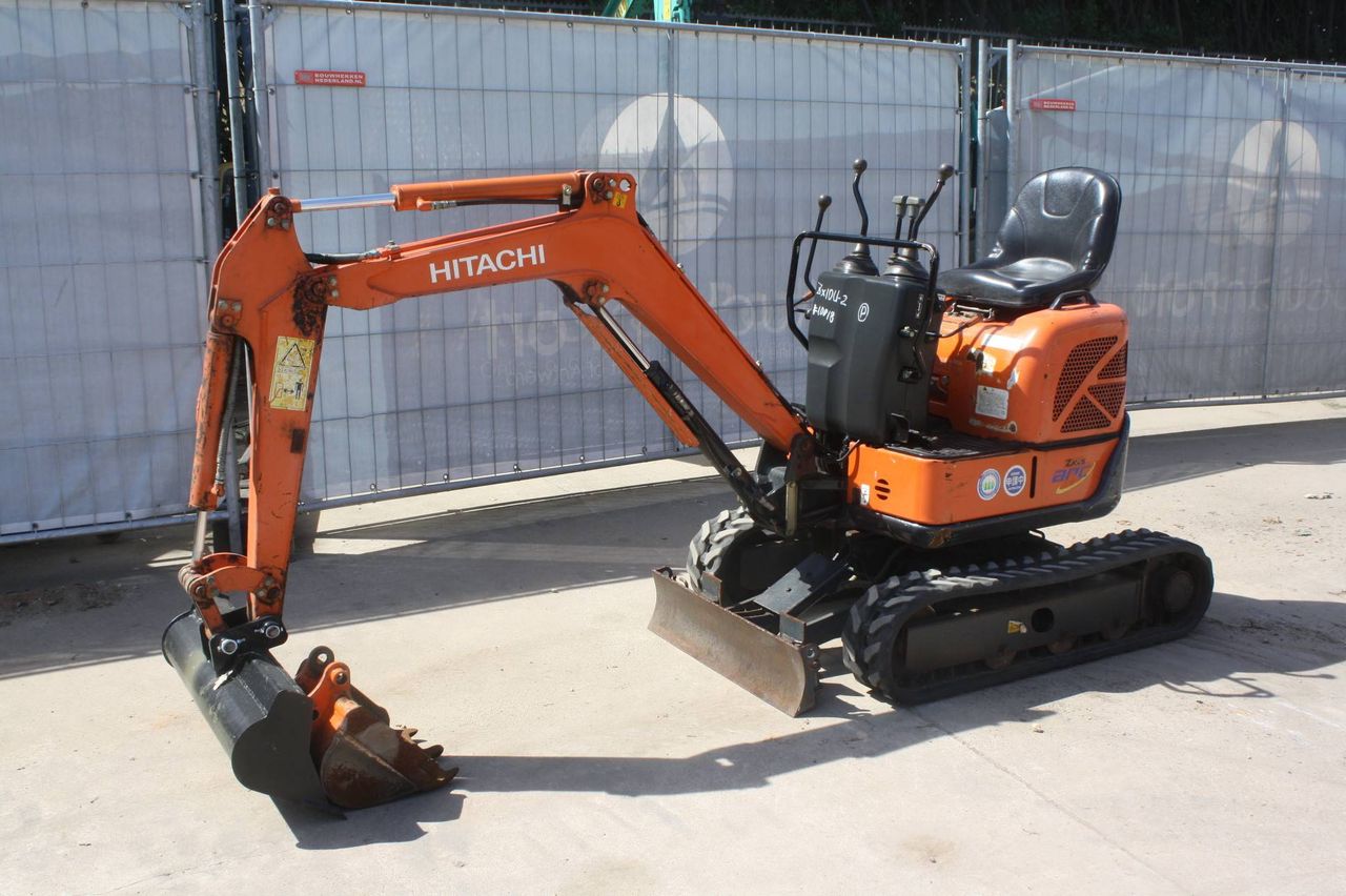 Mini excavator Hitachi ZX10U-2 Diesel 2014