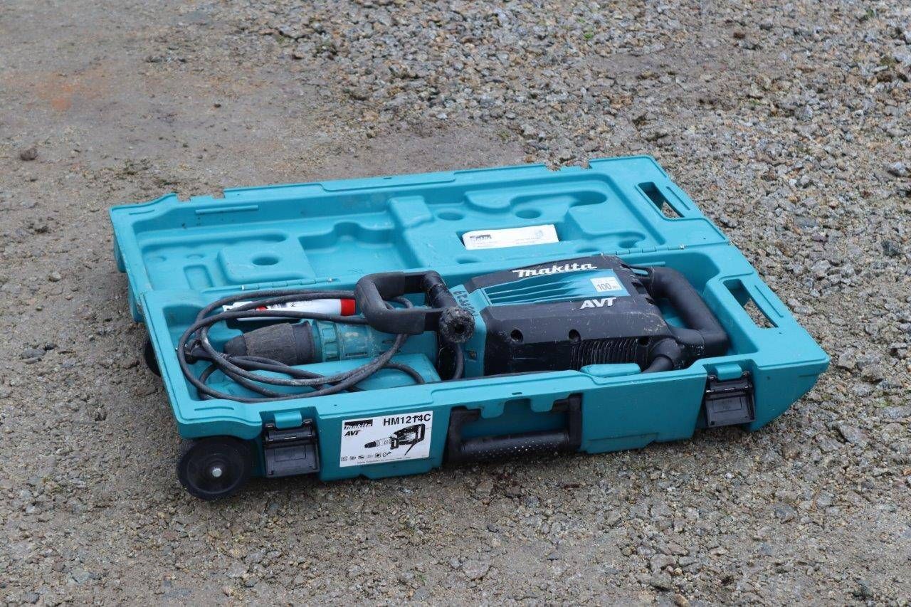 Demolition hammer Makita HM1214C 2013