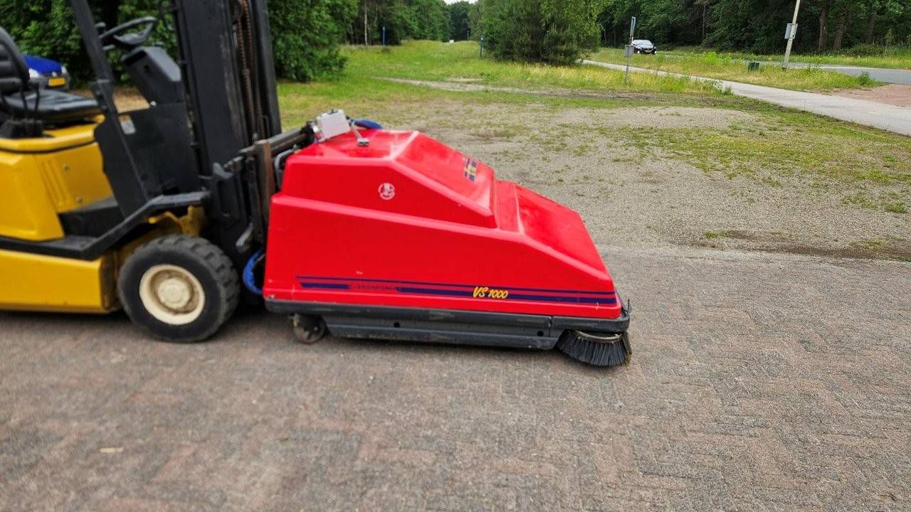 Sweeping brush Attachment Konfoma VS 1000 1994
