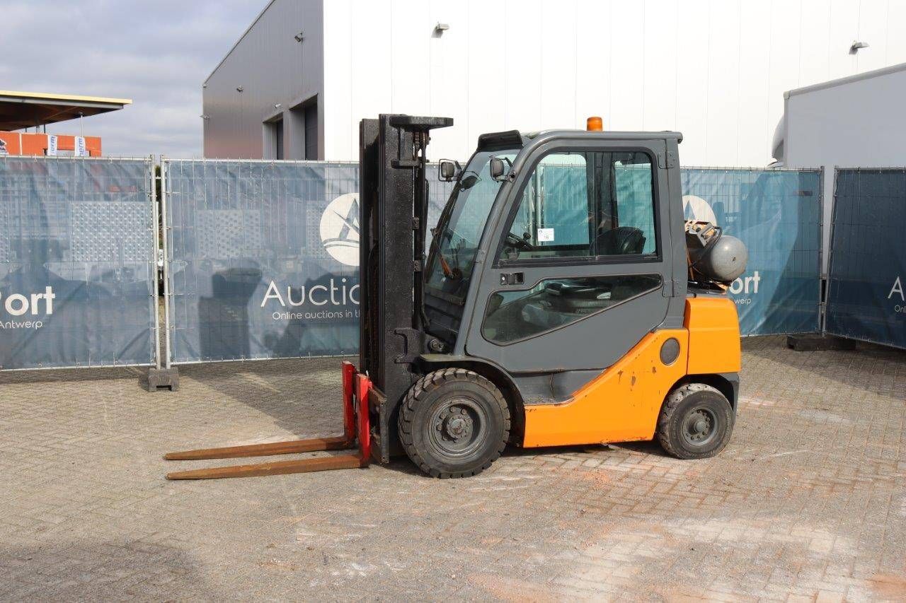Forklift Toyota 02-8FGF25 LPG 2500kg
