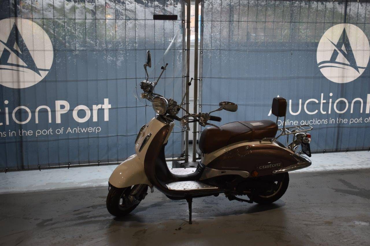 Scooter Killerbee Custom Gasoline