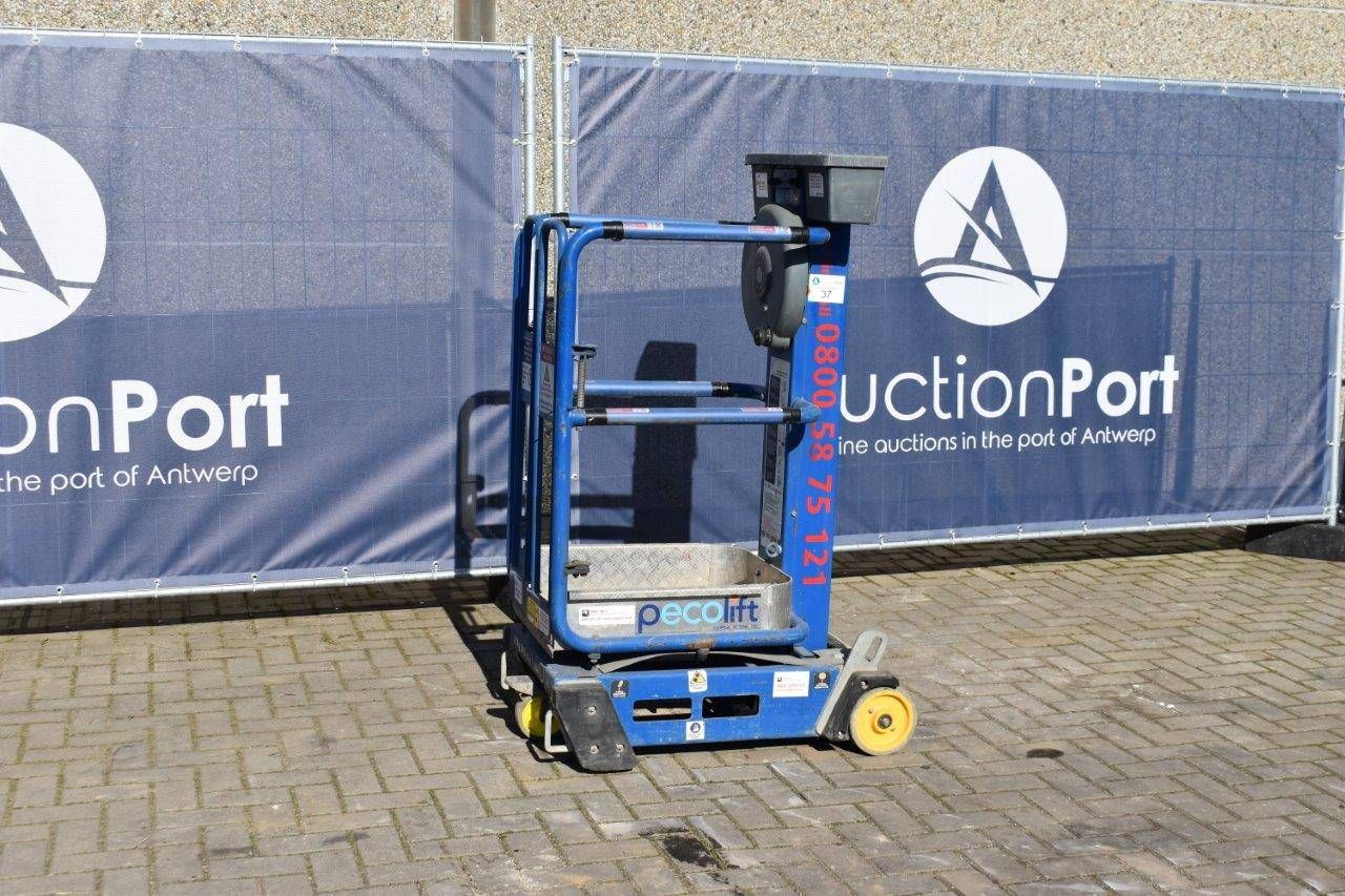 Peco Lift Power Towers Manual 3.5m