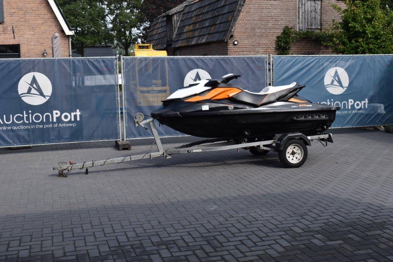 Jetski Sea-Doo GTR 215 Petrol 2015 (Margin)