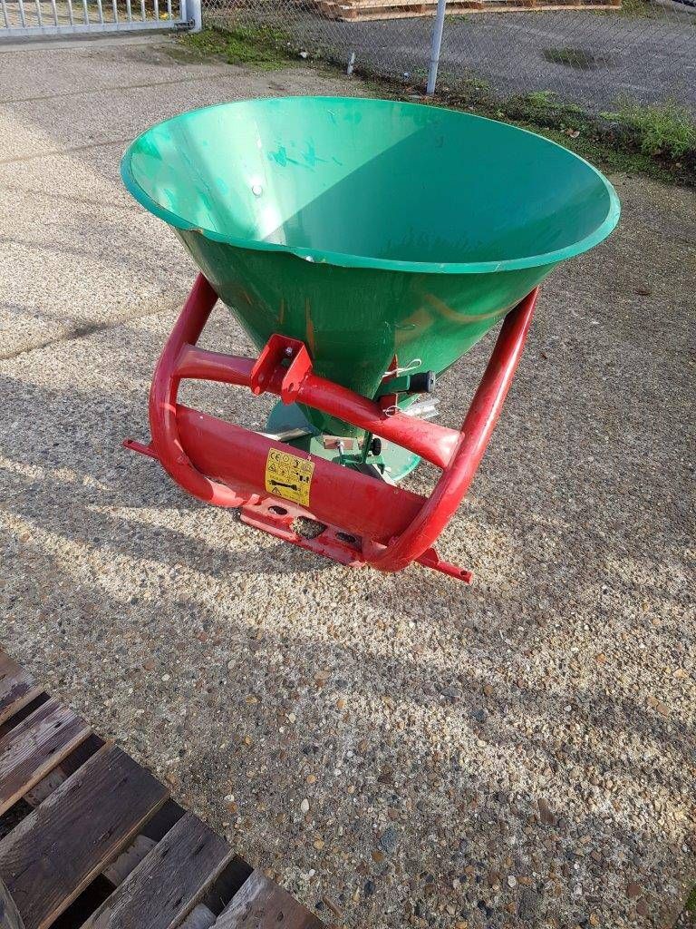 Fertilizer spreader Geo 300L New