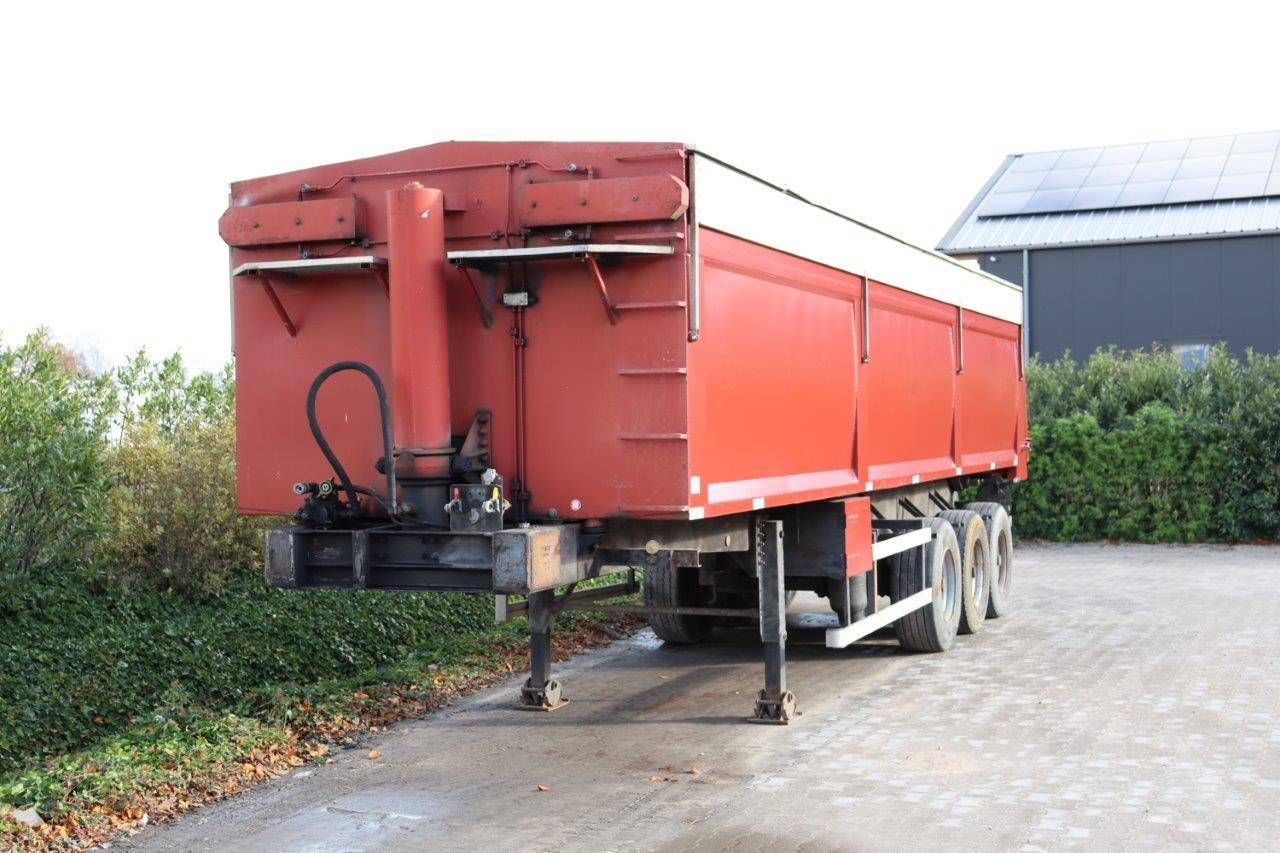 Tipper Semitrailer ATM OKA 17/27 1990