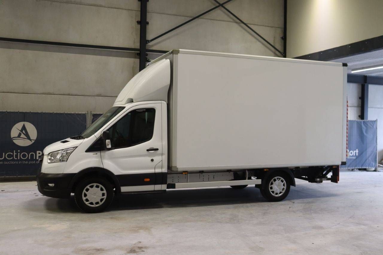 Truck Ford Transit Diesel 130hp 2022