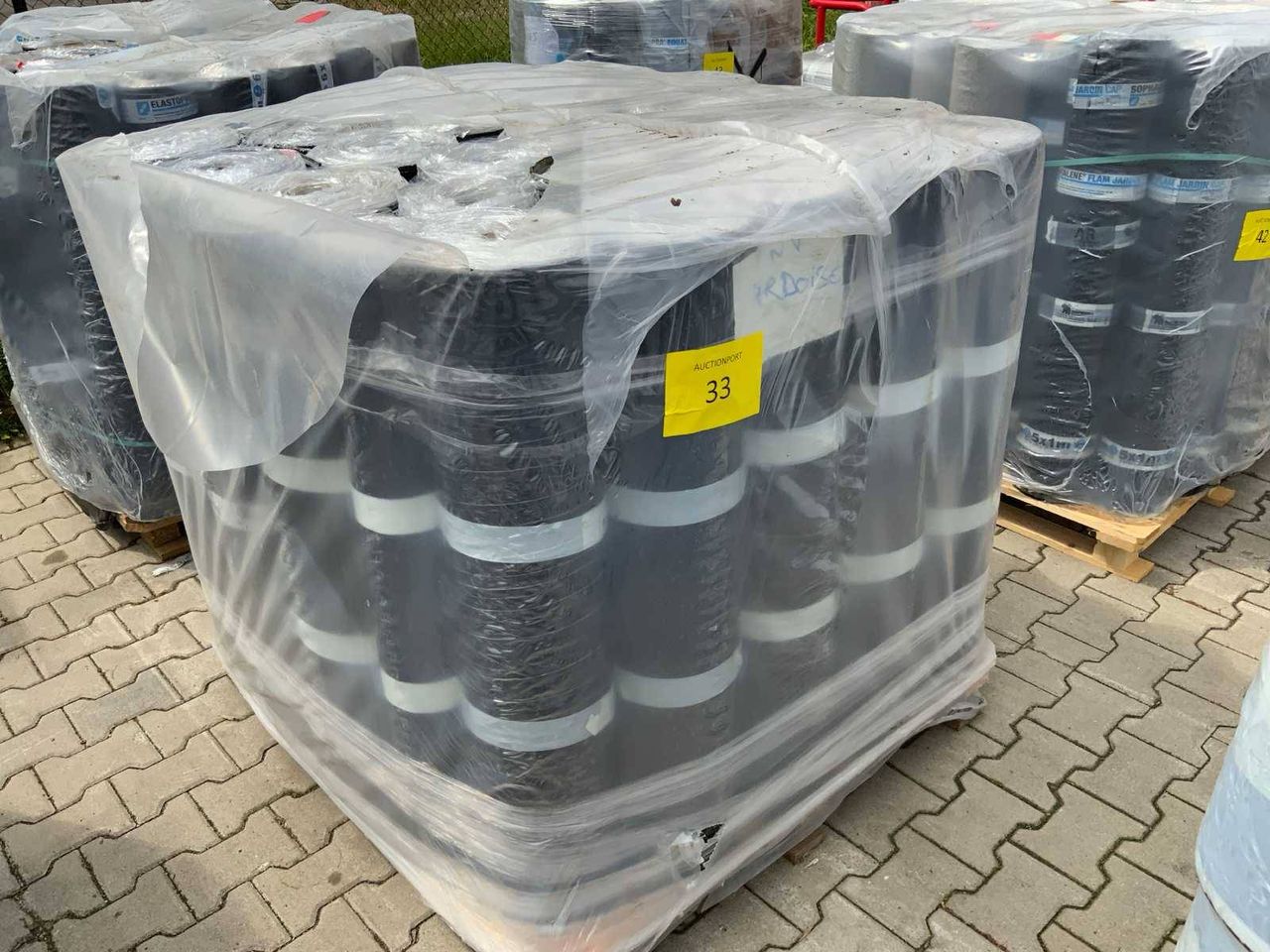 Pallet Roofing New