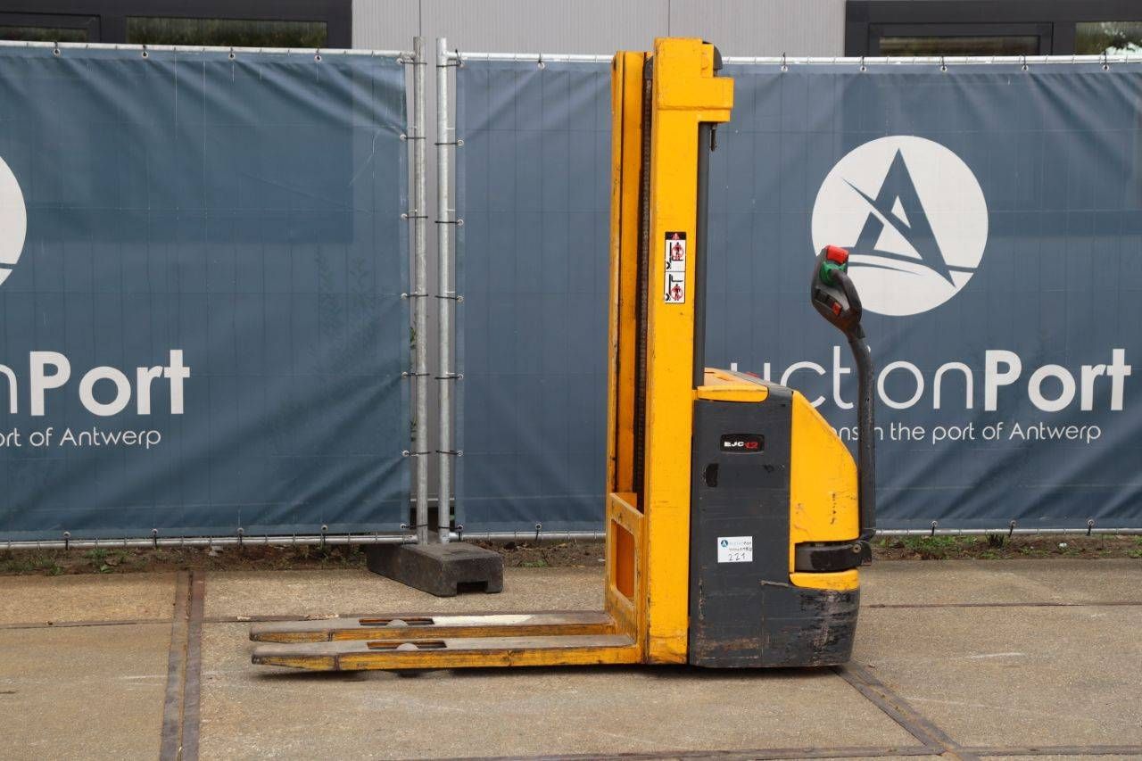 Stacker Jungheinrich EJC 12 Electric 1200kg 2.9m 2002