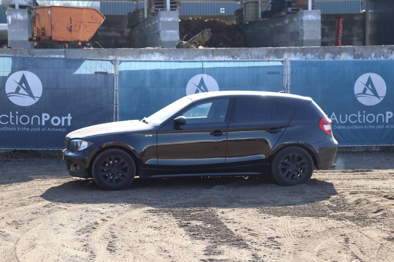 Passenger car BMW 116I Petrol 2006