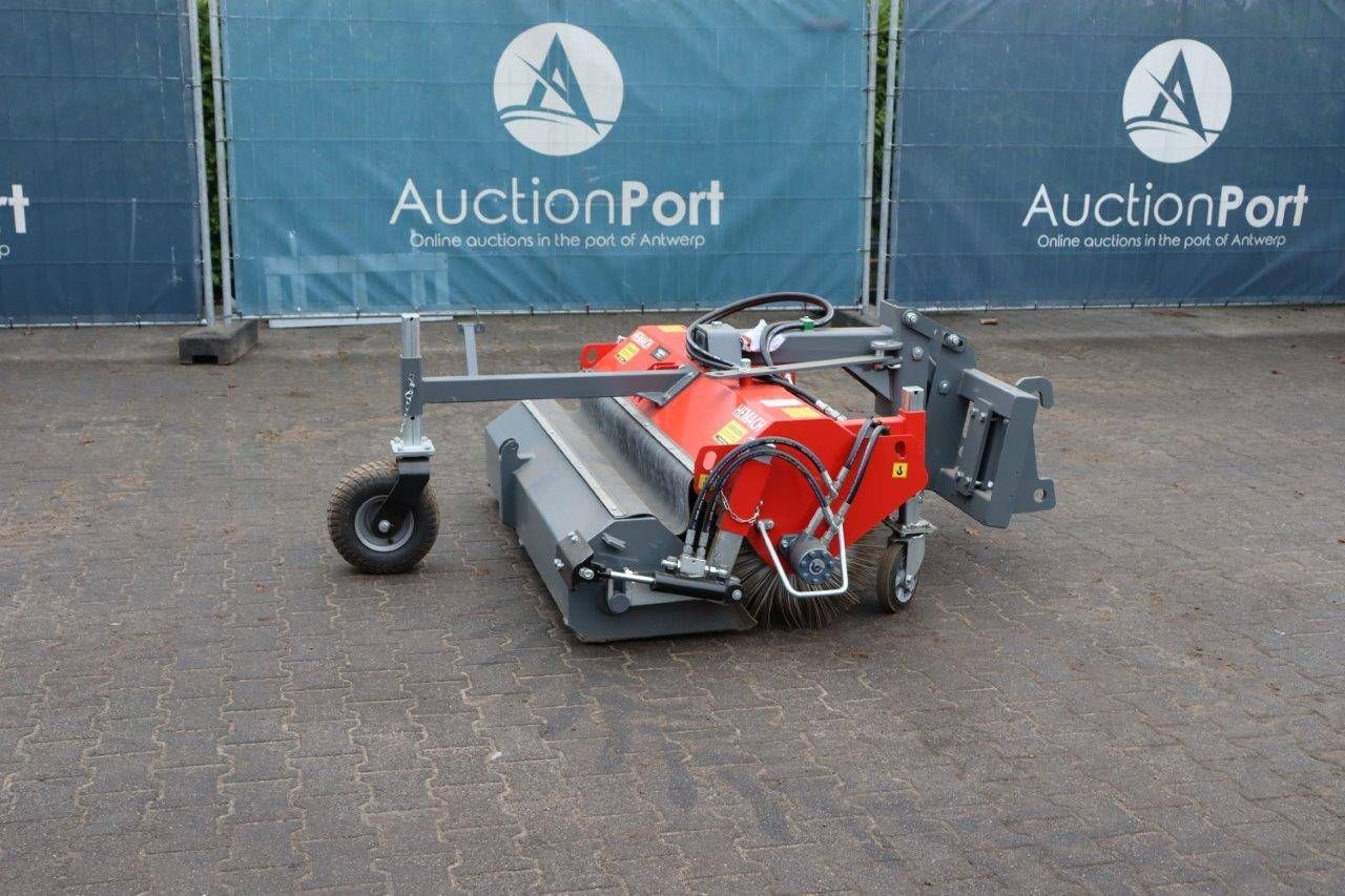 Sweeping brush attachment Hemach New