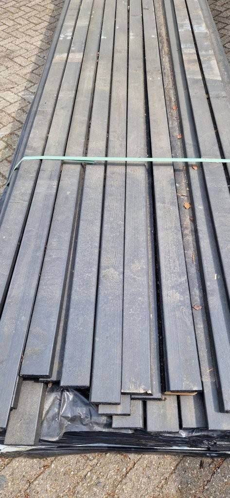 Party Pinewood Filler Lath 324 pieces