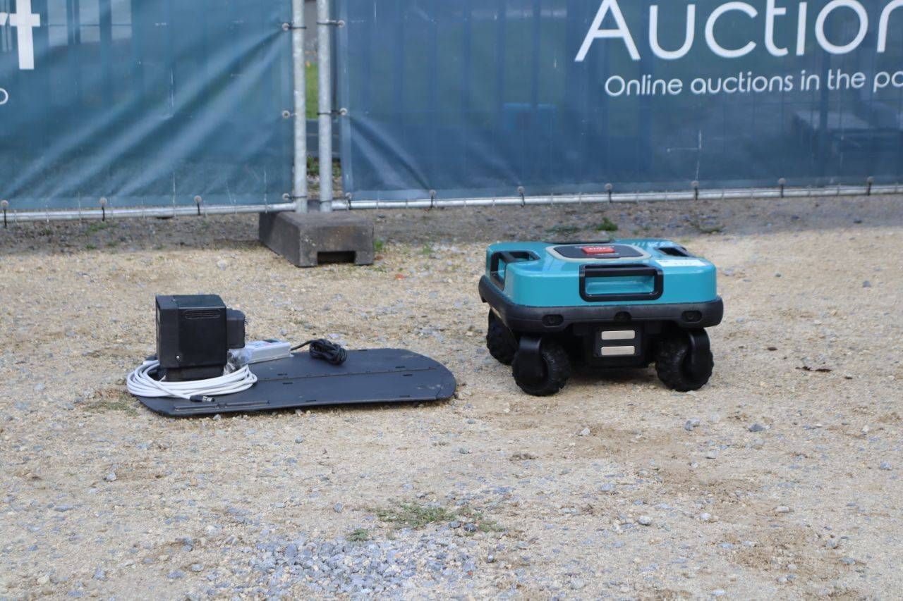 Robot Mower Wiper Q350 Electric 2023