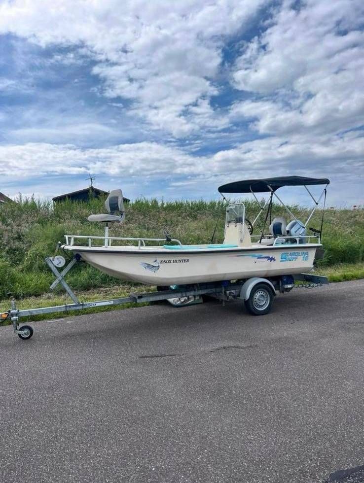 Speedboat Carolina Skiff 16 Petrol 10hp with Kalft Trailer