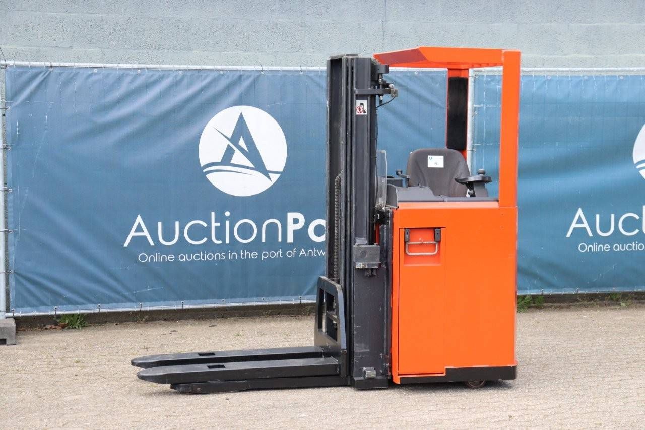 Reach truck BT SR 1.35 / 3 Electric 1350kg 4.5m 2000