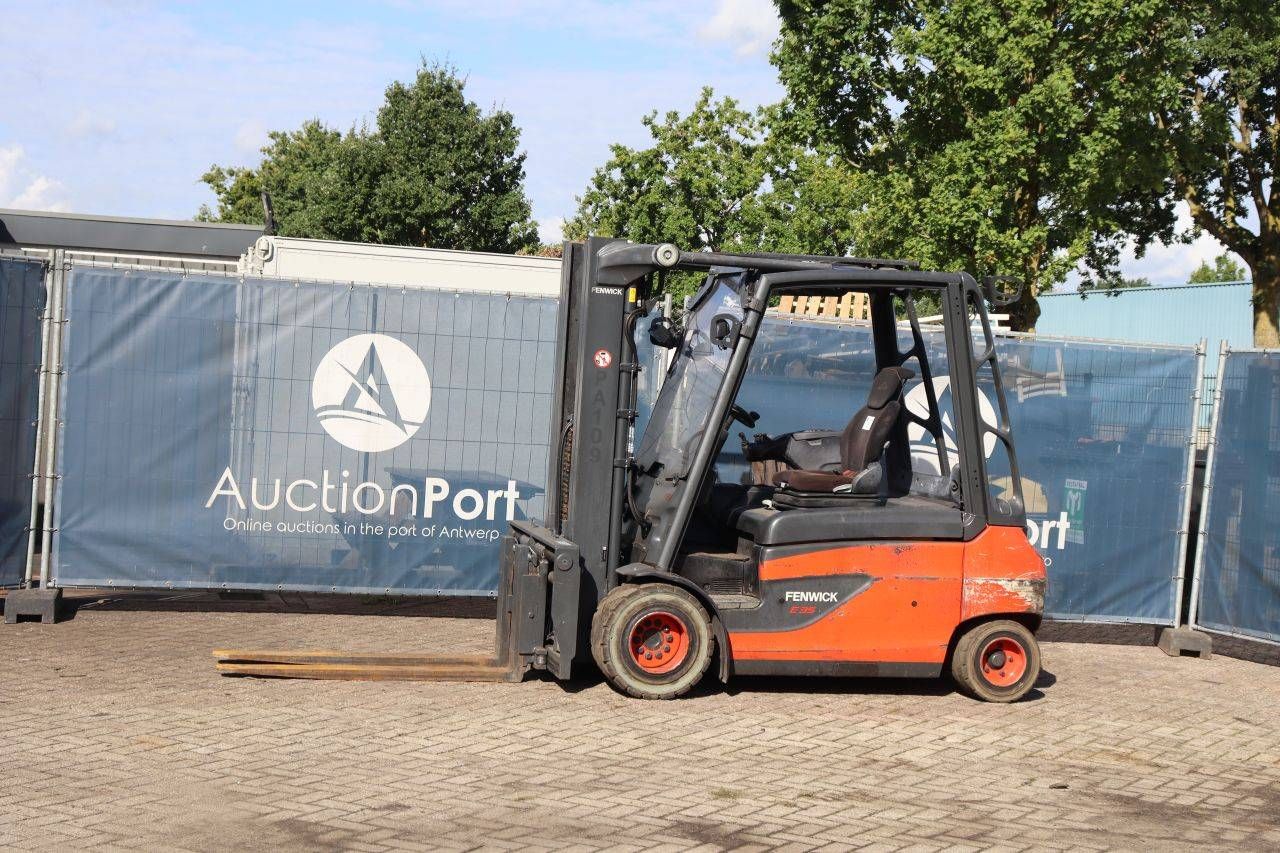 Carrello elevatore Fenwick E35L-387-00 elettrico, portata 3500 kg, altezza 4,5 m, anno 2015.