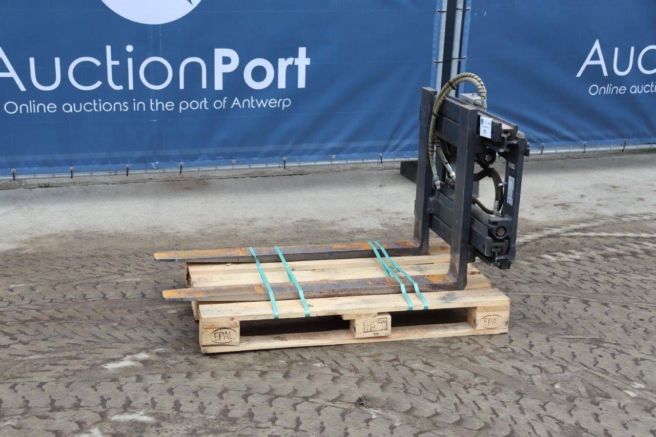 Pallet forks Meyer 6-0116G-EU with fork positioner