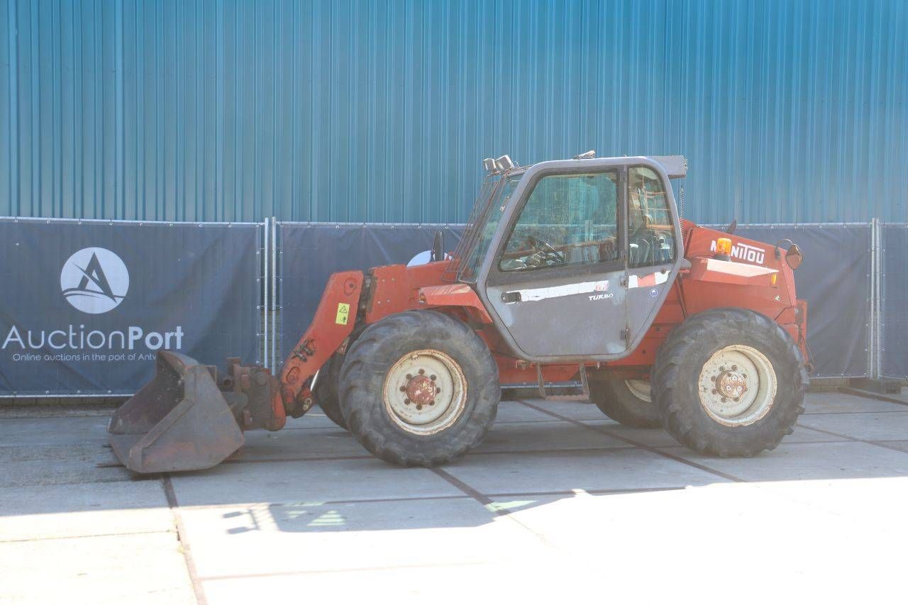 Sollevatore telescopico Manitou MLT628T Diesel 2800 kg 5,9 m 1997