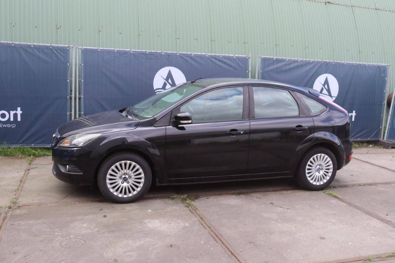 Passenger car Ford Focus Petrol 125hp 2009 (Margin)