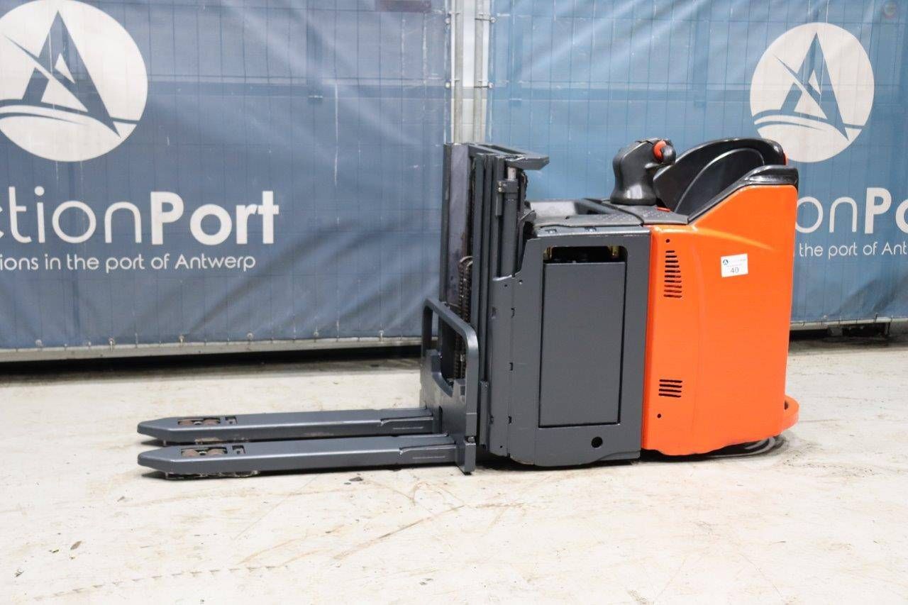 Stacker Linde L12LHPSP Electric 2000kg