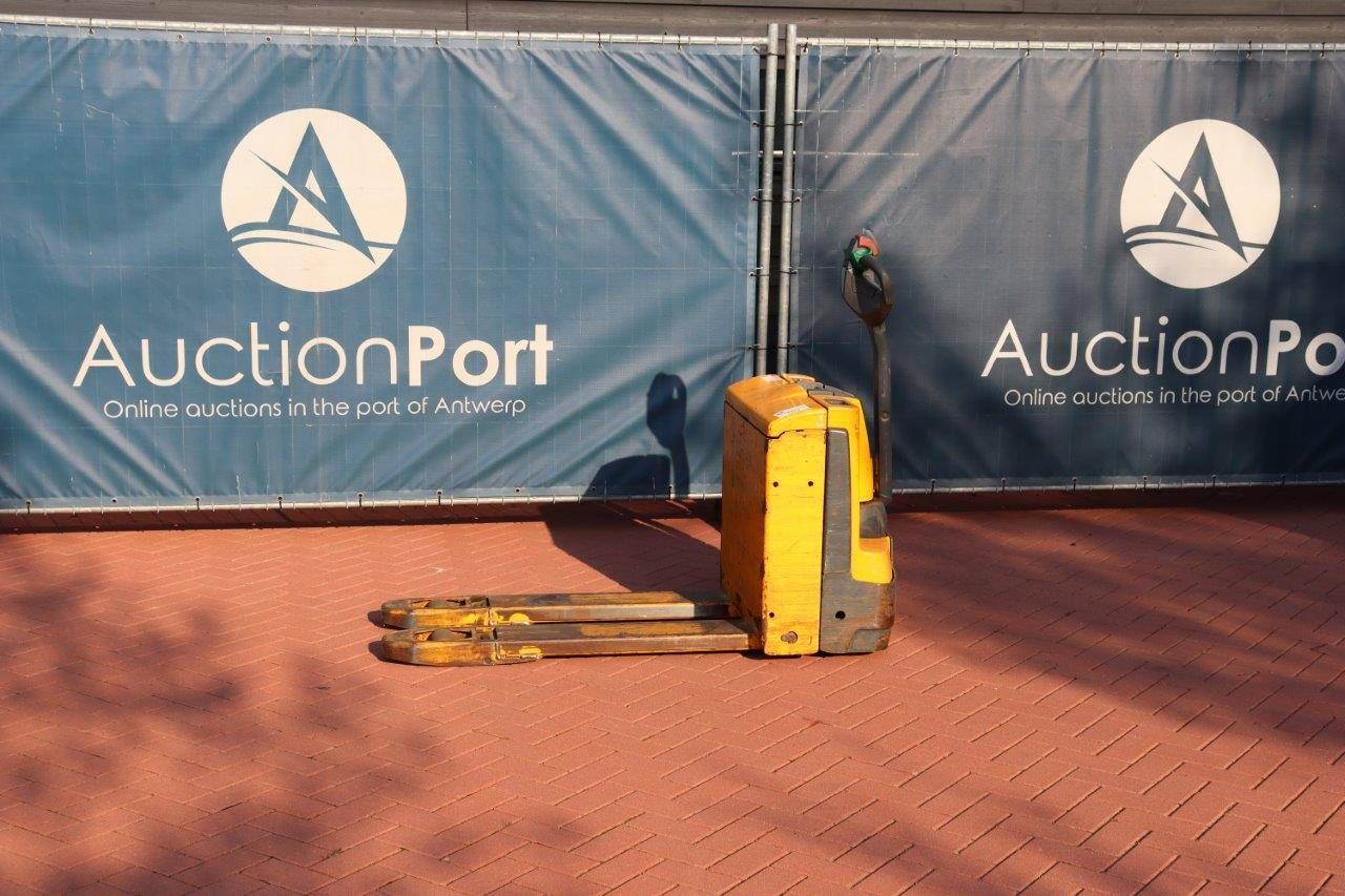 Pallet truck Jungheinrich EJE 116 Electric 1600kg 