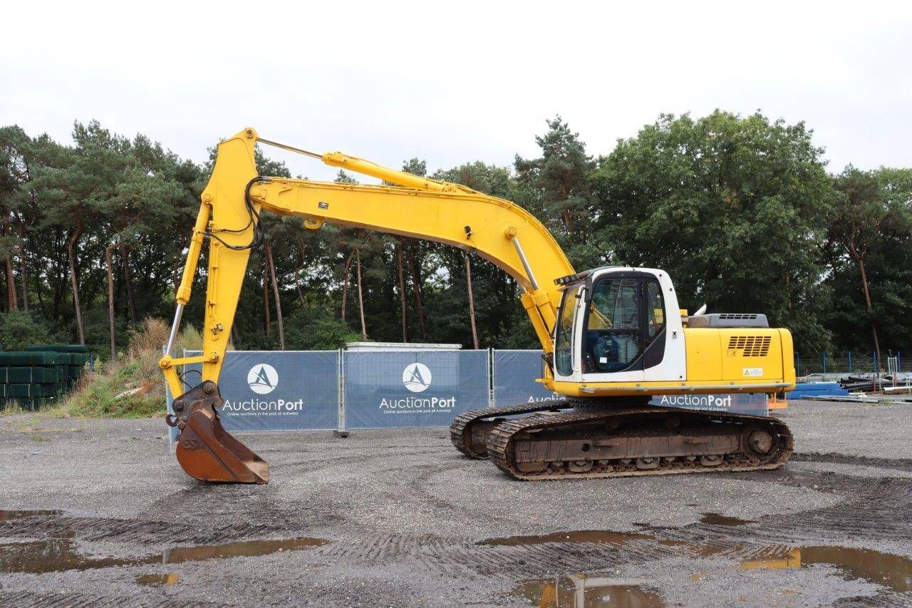 Crawler excavator New Holland E265 Diesel 2006