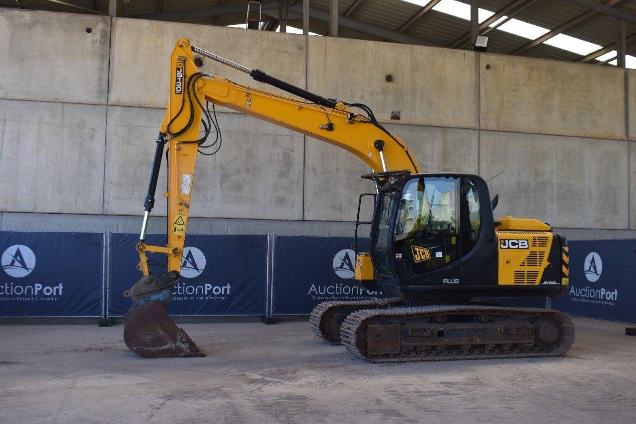 Crawler excavator JCB JS131LC Diesel 