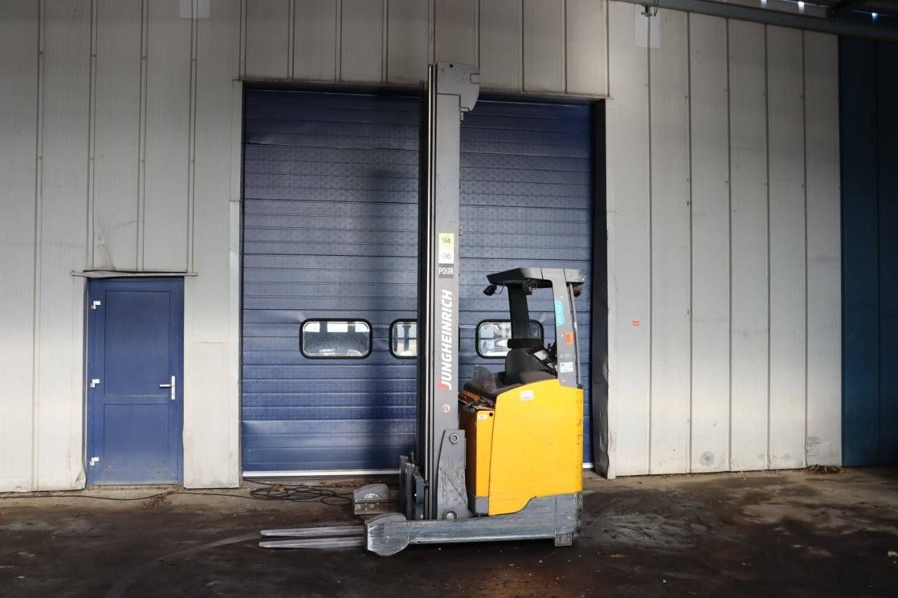 Reach truck Jungheinrich ETV 216 Electric 1600kg 9.0m 2016