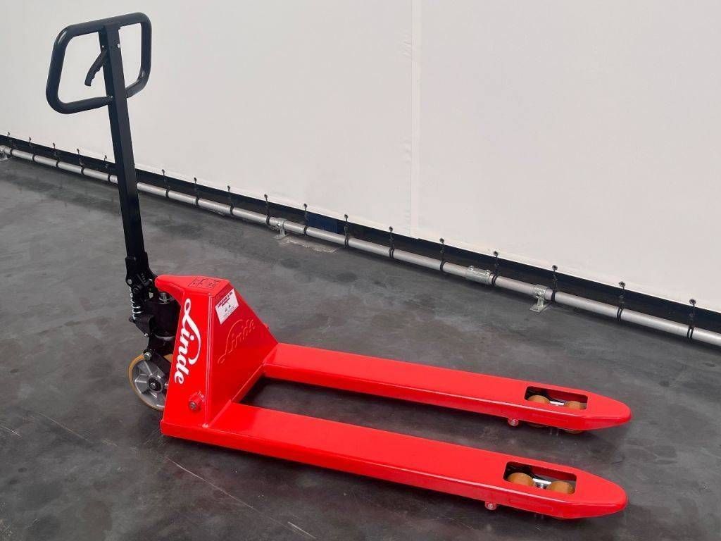 Hand pallet truck Linde M25 2500kg New