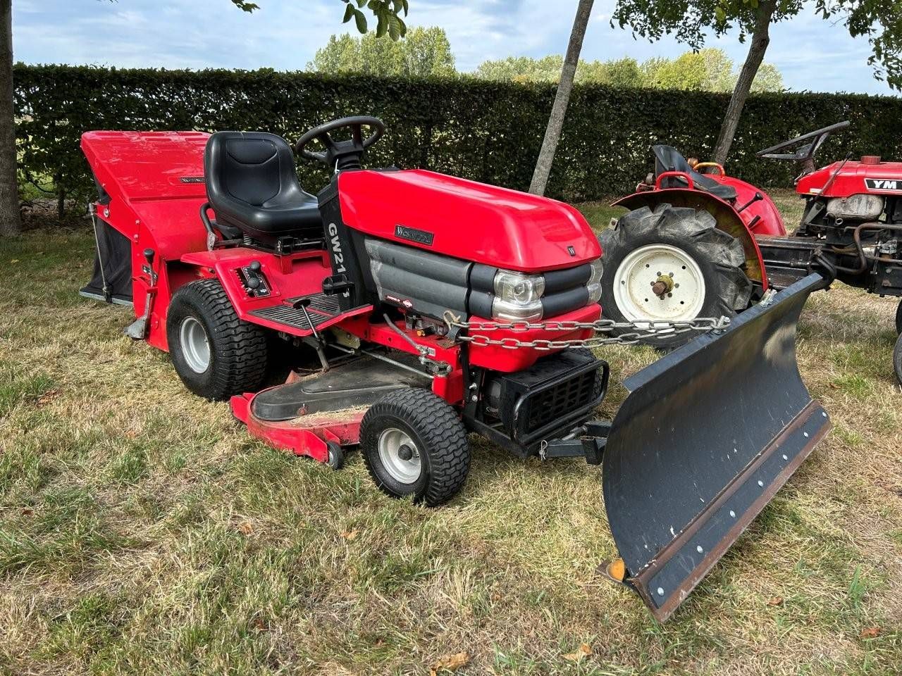 Westwood GW216B HST Riding Mower 