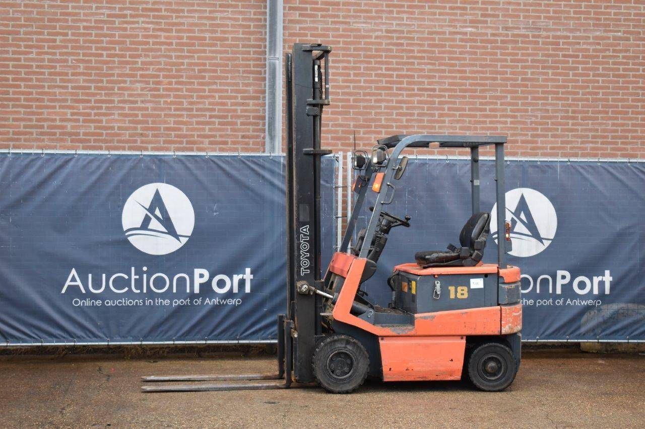 Chariot élévateur Toyota 5FB18 Électrique 1550kg