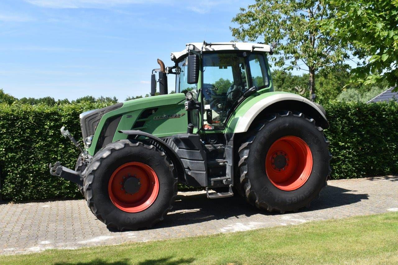 Tractor Fendt 828 Diesel