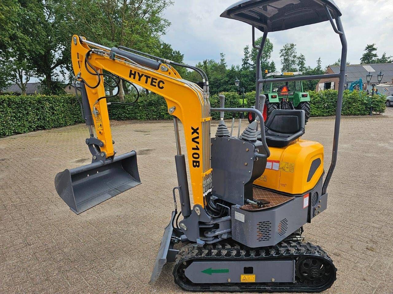  Mini digger Hytec XV10B Diesel 9.5hp 2023(Margin)