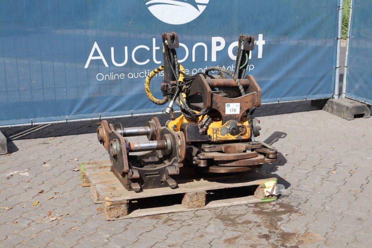 Quick coupler Engcon 730190 2 pieces