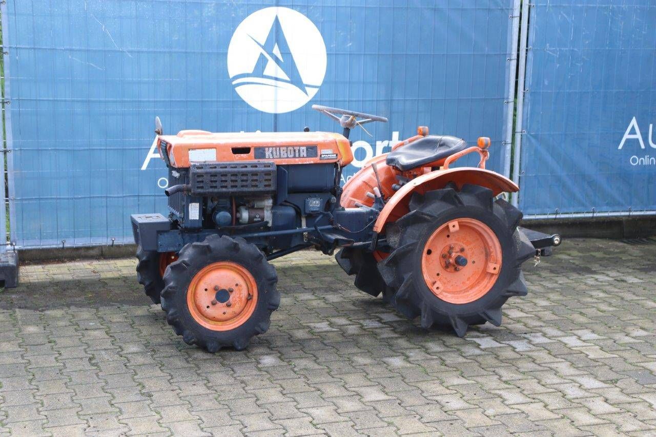 Mini tractor Kubota B7000 Diesel 13hp