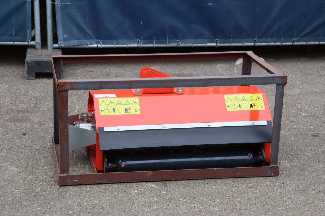 Flail Bucket Model AM