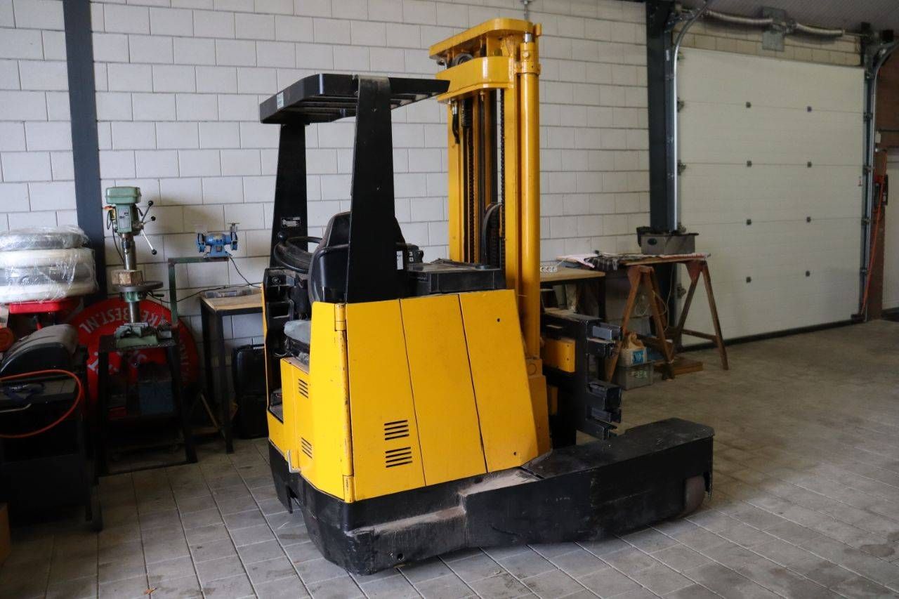 Reach truck Jungheinrich ETV20 Electric 2000kg 5.3m 1992