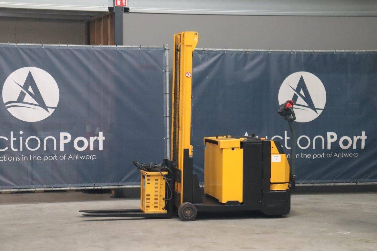 Stacker Jungheinrich Electric 1000kg 3.2m