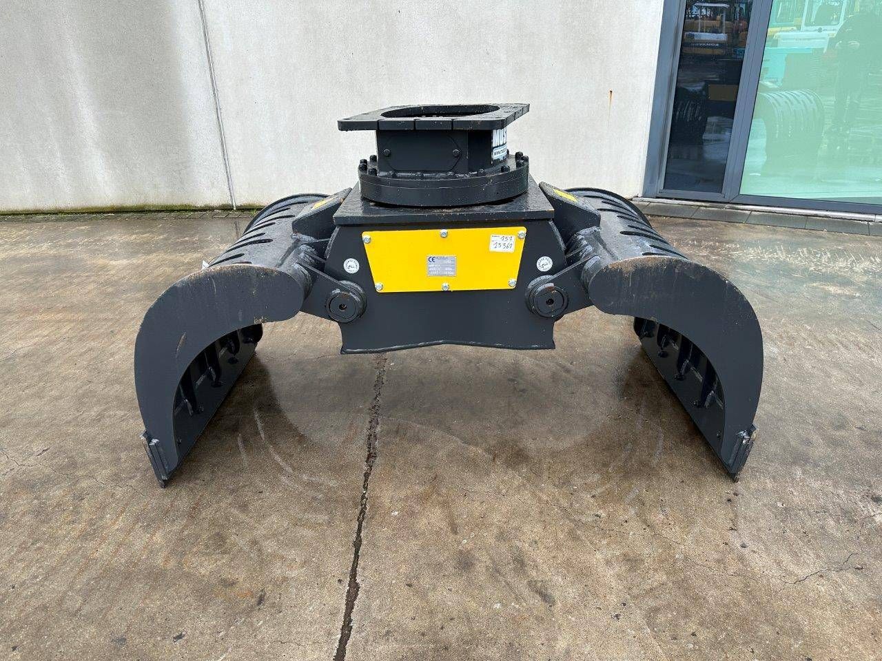 Grab Mustang GRP1500 New