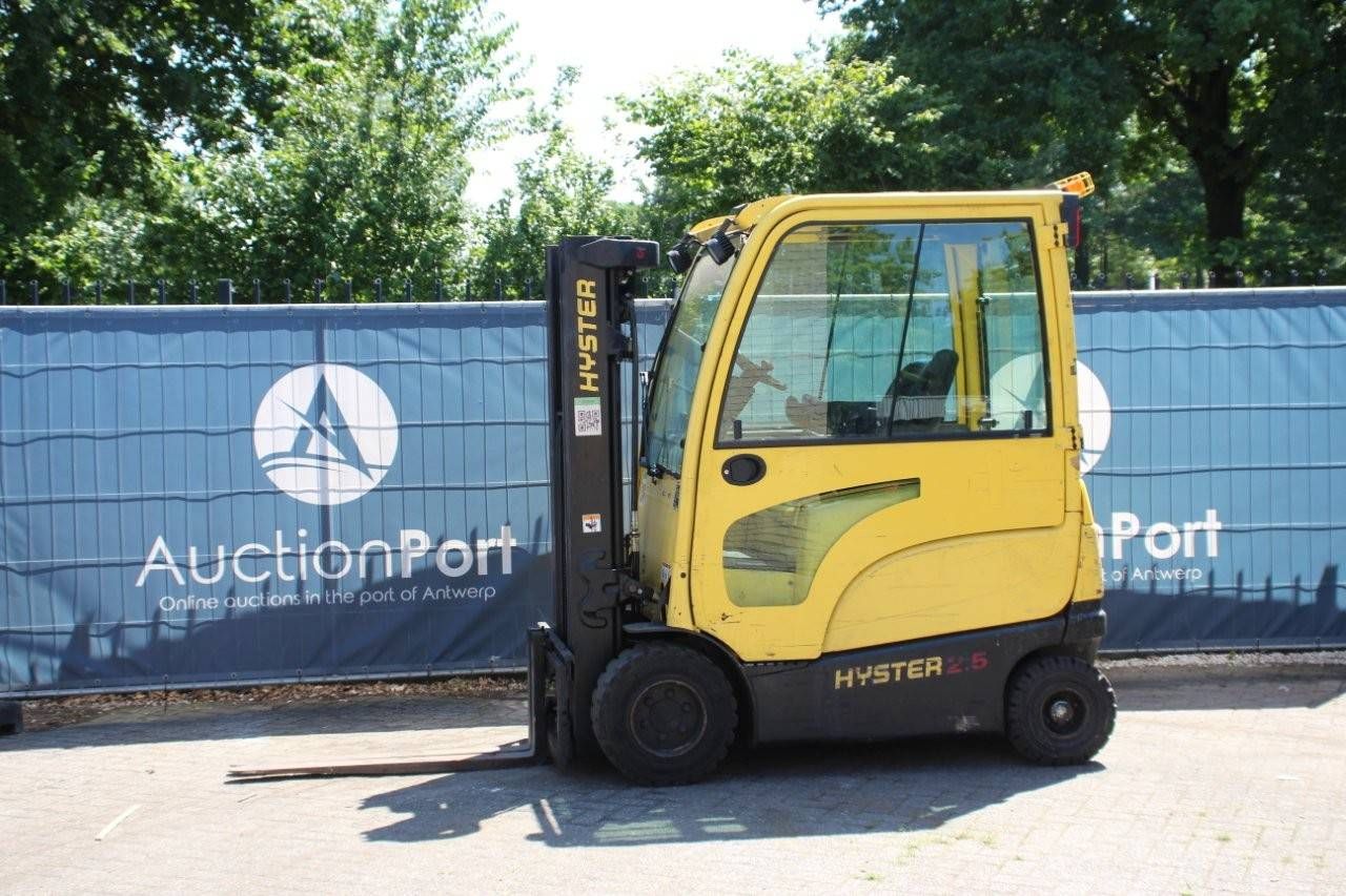 Forklift Hyster J2.5XN Electric 2360kg 4.95m 2017